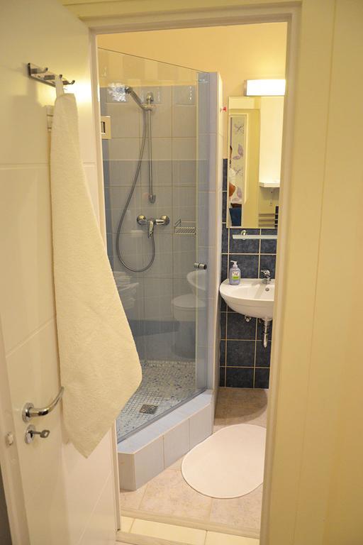 Magnolia Terazze Street Parking Apartment 부다페스트 객실 사진